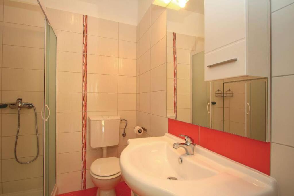 Adorable Holiday House Lilla-With Pool-Near Old Town Labin Labin  Luaran gambar
