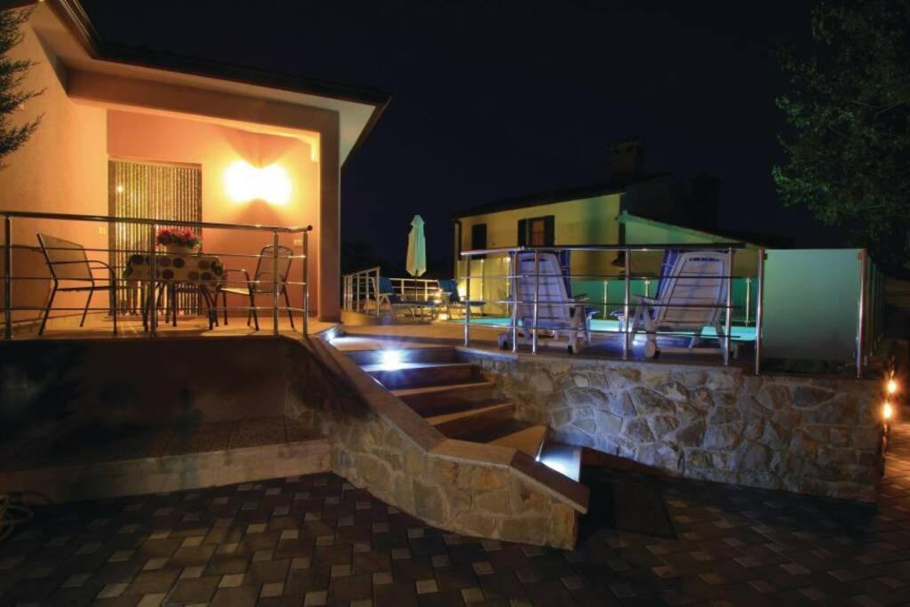 Adorable Holiday House Lilla-With Pool-Near Old Town Labin Labin  Luaran gambar