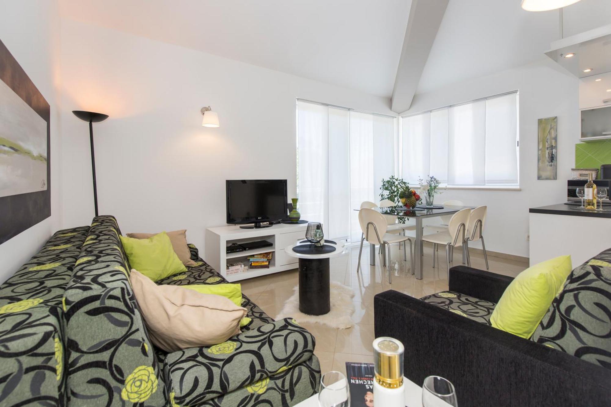 Adorable Holiday House Lilla-With Pool-Near Old Town Labin Labin  Luaran gambar